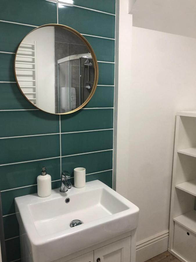 Lovely Seafront 2 Bed Flat In آبيريستويث المظهر الخارجي الصورة